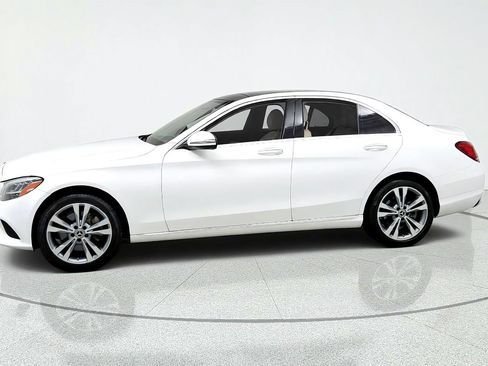 Used 2019 Mercedes-Benz C 300 4MATIC Sedan image 2