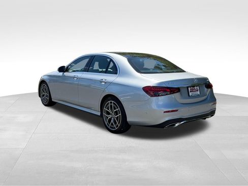 Used 2021 Mercedes-Benz E 350 4MATIC Sedan image 6