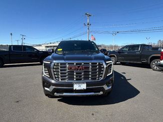 New 2026 GMC Yukon Denali video 2