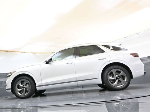 New 2026 Genesis GV70 2.5T image 38