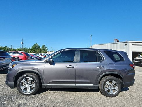 Used 2024 Honda Pilot EX-L image 2