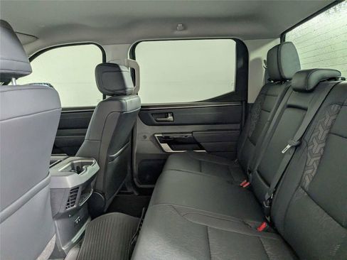 Used 2024 Toyota Tundra Limited AWD/4WD image 29