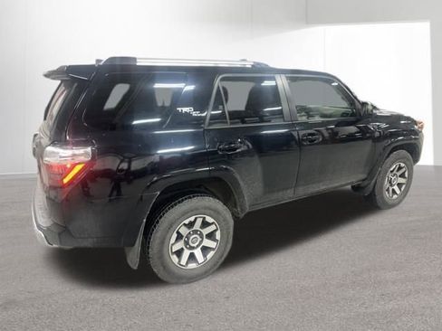 Certified 2017 Toyota 4Runner TRD Off-Road Premium image 27