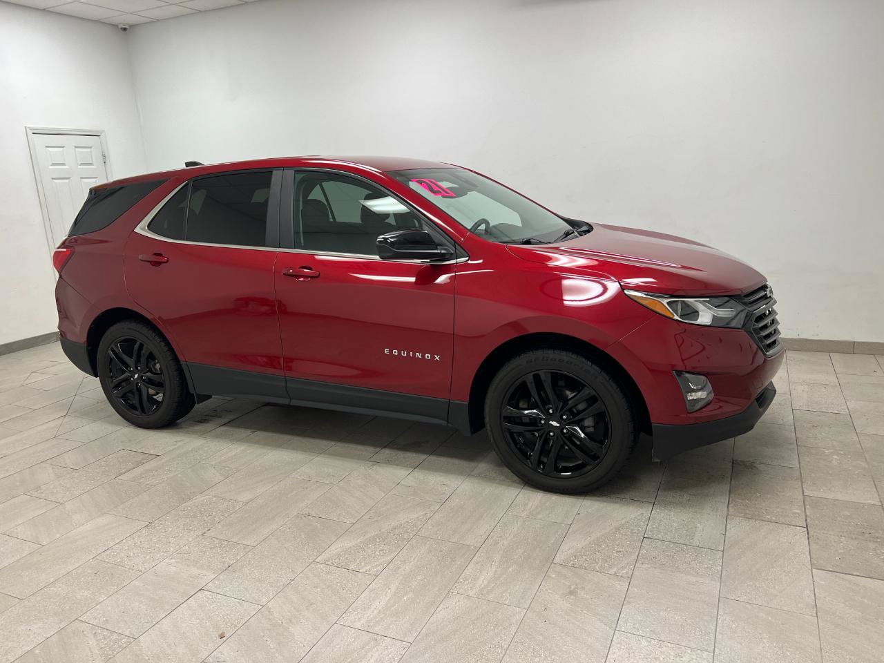 Used 2021 Chevrolet Equinox LT FWD image 18
