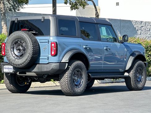 New 2025 Ford Bronco Outer Banks w/ Sasquatch Package image 4