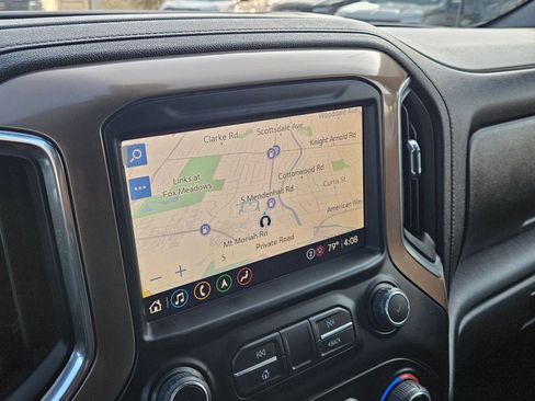 Used 2023 Chevrolet Silverado 2500 High Country image 18