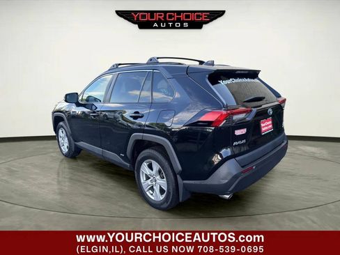 Used 2020 Toyota RAV4 XLE w/ Convenience Package AWD/4WD image 3