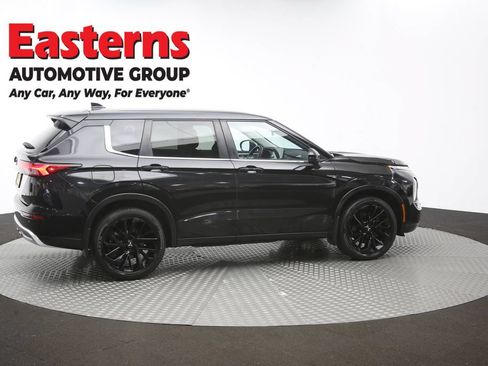 Used 2024 Mitsubishi Outlander SE AWD/4WD image 43