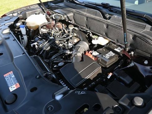 Used 2023 Lincoln Nautilus Reserve w/ Equipment Group 201A image 16