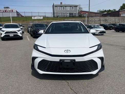 New 2026 Toyota Camry SE AWD/4WD image 2