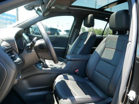 Used 2022 Chevrolet Equinox RS w/ RS Leather Package AWD/4WD image 33