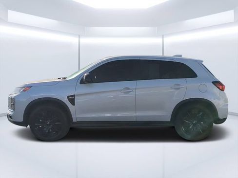 Used 2025 Mitsubishi Outlander Sport AWD image 6