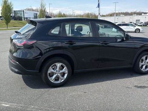 Used 2024 Honda HR-V LX image 4