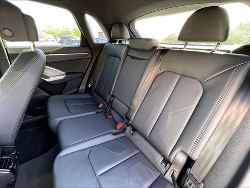 Used 2025 Audi Q3 2.0T Premium AWD/4WD image 21