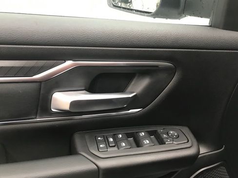 New 2026 RAM 1500 4x4 Crew Cab image 10