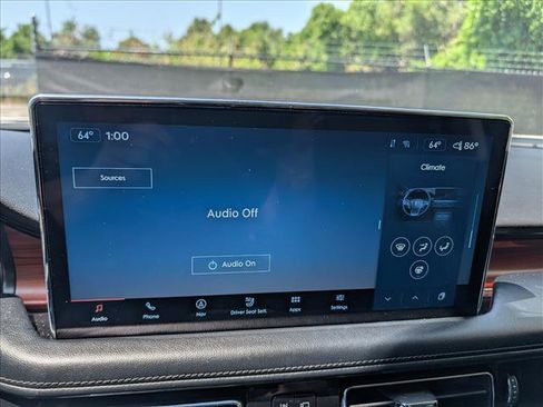Used 2021 Lincoln Nautilus Reserve w/ Equipment Group 201A AWD/4WD image 38