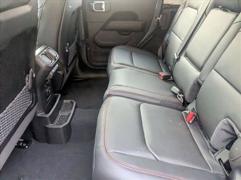 New 2026 Jeep Wrangler Unlimited Rubicon image 16