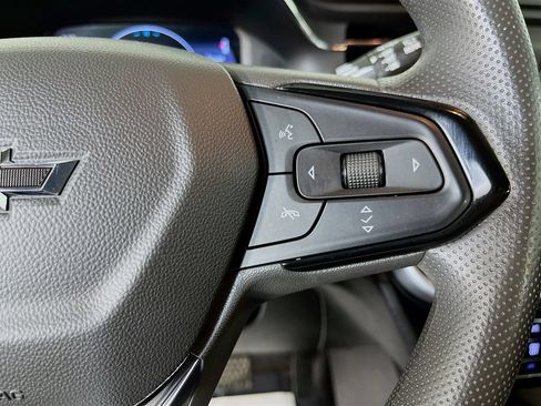 Used 2023 Chevrolet Bolt EUV LT w/ Driver Confidence Package FWD image 15