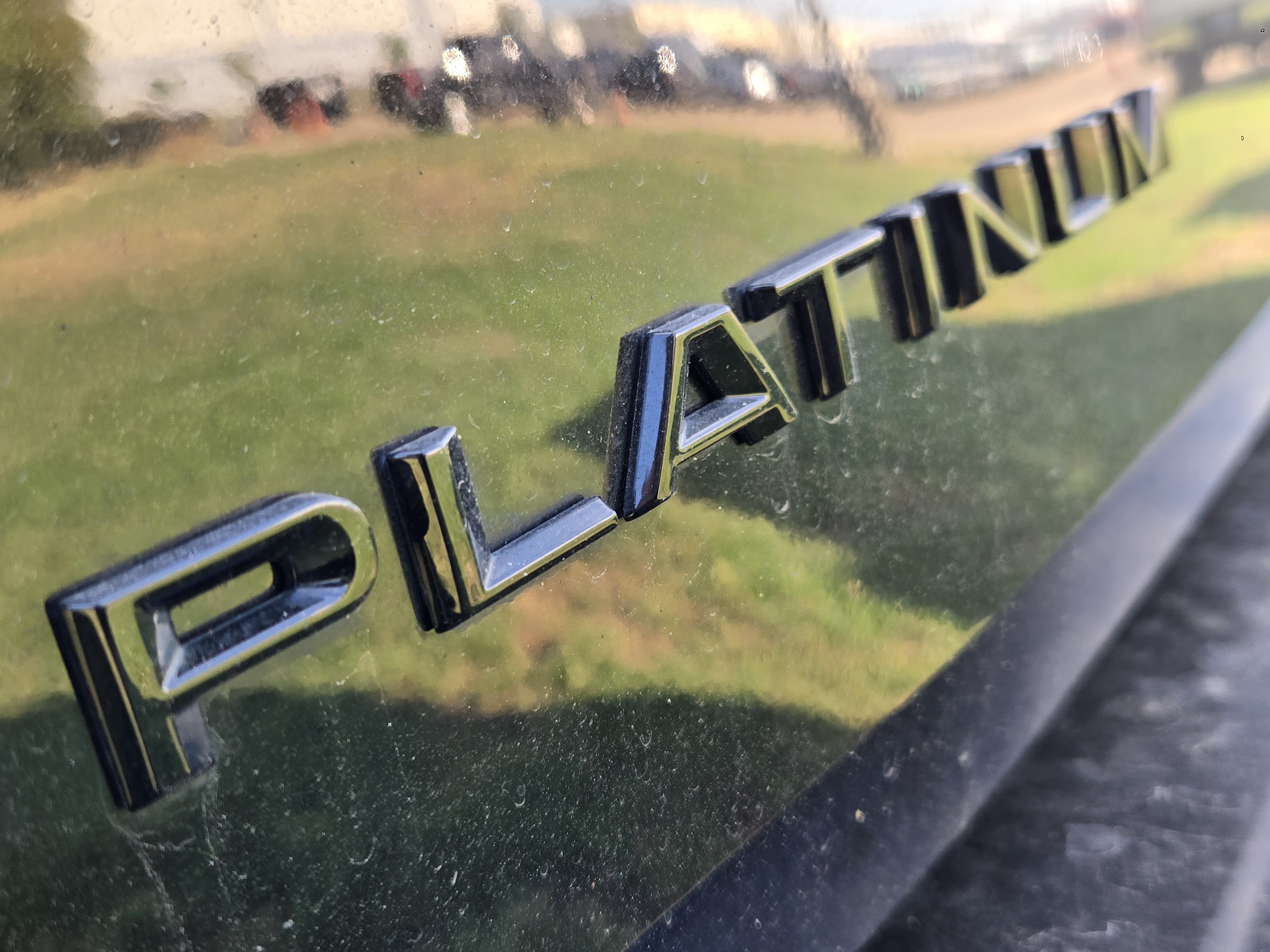 Used 2025 Ford Expedition Platinum w/ Stealth Appearance Package AWD/4WD image 10