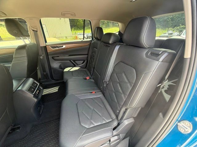 Used 2026 Volkswagen Atlas SE AWD/4WD image 13