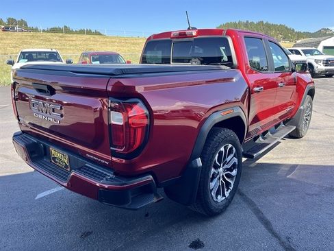 Used 2024 GMC Canyon Denali AWD/4WD image 5