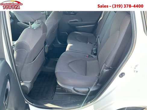 Certified 2023 Toyota Highlander LE image 26