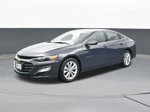 Used 2025 Chevrolet Malibu LT image 5