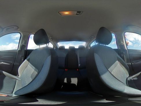 Used 2025 Nissan Versa SV FWD image 37