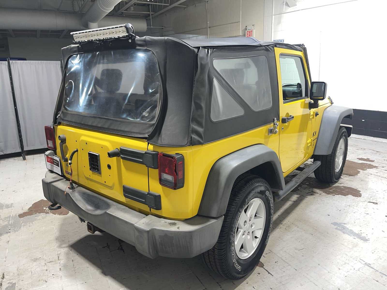 Used 2009 Jeep Wrangler X AWD/4WD image 25