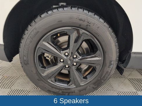 Used 2024 Ford Edge SE image 18