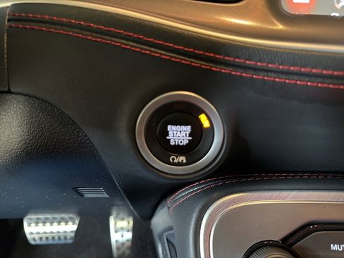 Used 2022 Dodge Challenger R/T Scat Pack image 31