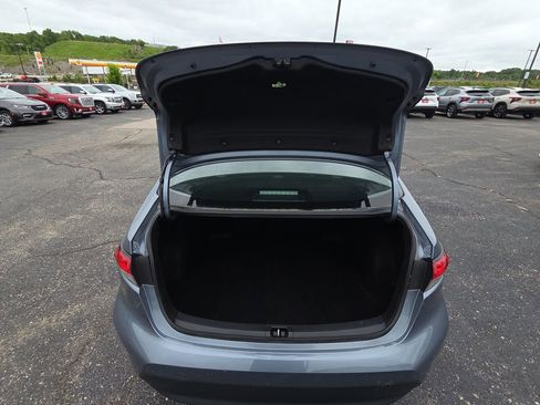 Used 2024 Toyota Corolla LE FWD image 31