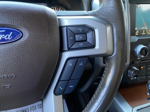Used 2018 Ford F150 King Ranch w/ Equipment Group 601A Luxury AWD/4WD image 20