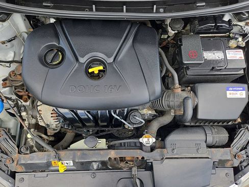 Used 2013 Hyundai Elantra GLS FWD image 27