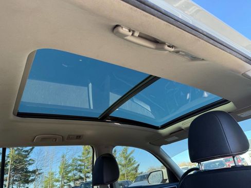 Used 2021 Volkswagen Atlas SE AWD/4WD image 15