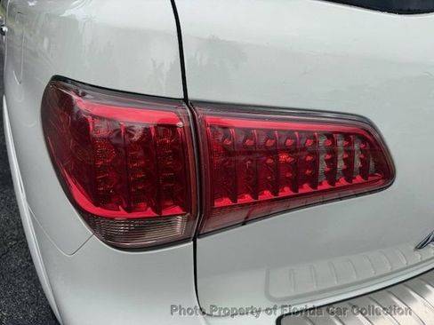 Used 2013 INFINITI QX56 2WD w/ Deluxe Touring Pkg image 31