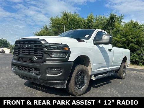 Used 2026 RAM 2500 Tradesman AWD/4WD image 2