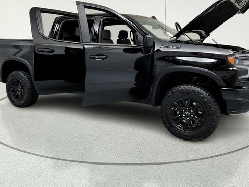 Certified 2025 Chevrolet Silverado 1500 ZR2 w/ Technology Package AWD/4WD image 14