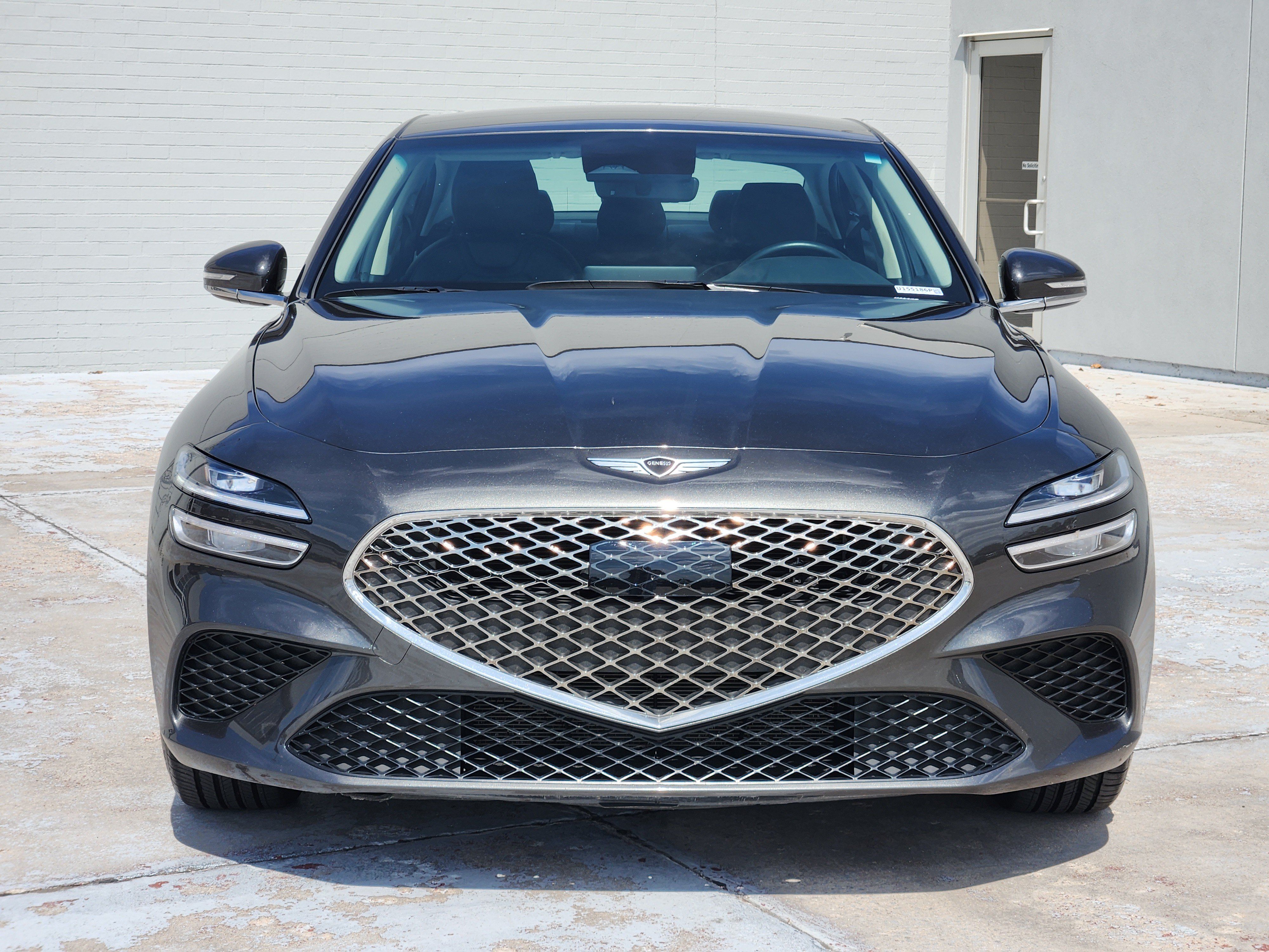 Used 2025 Genesis G70 2.5T RWD image 3
