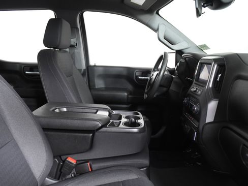 Used 2023 Chevrolet Silverado 1500 Custom image 24