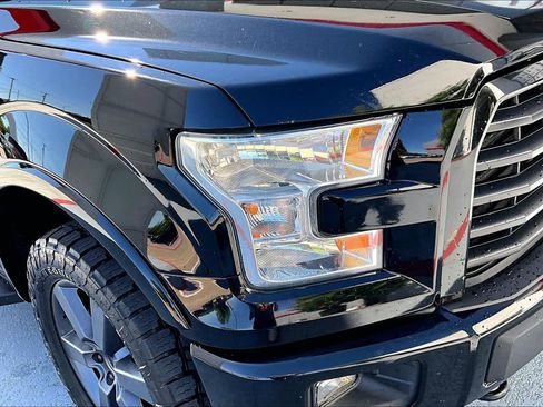 Used 2017 Ford F150 XLT w/ Equipment Group 302A Luxury AWD/4WD image 30