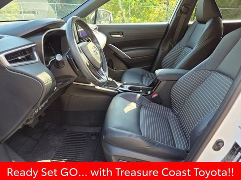 Certified 2023 Toyota Corolla Cross AWD Hybrid w/ Convenience Package image 26