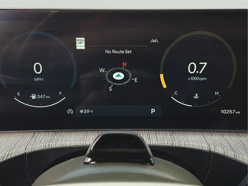 Used 2025 Hyundai Santa Fe Calligraphy image 19