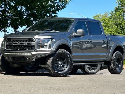 Used 2018 Ford F150 Raptor w/ Equipment Group 801A Mid