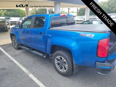 Used 2021 Chevrolet Colorado Z71 w/ Safety Package AWD/4WD image 4