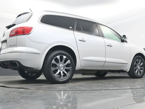 Used 2017 Buick Enclave Leather w/ Enclave Sport Touring Edition image 27