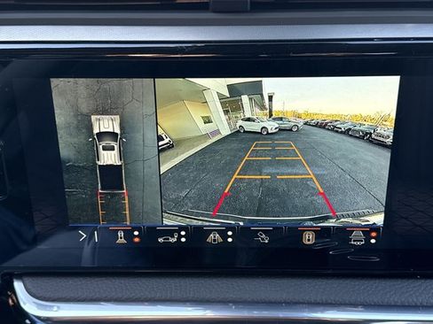 New 2026 GMC Sierra 2500 Denali w/ Denali Reserve Package AWD/4WD image 9