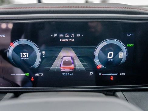 Used 2025 Dodge Charger R/T w/ Quick Order Package 25M R/T image 9