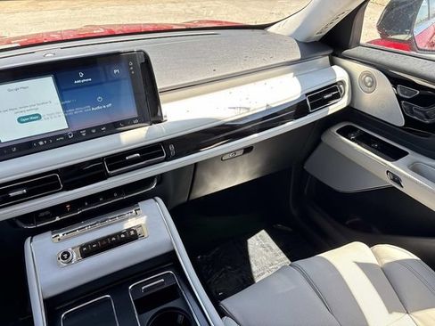 New 2026 Lincoln Aviator Reserve AWD/4WD image 15