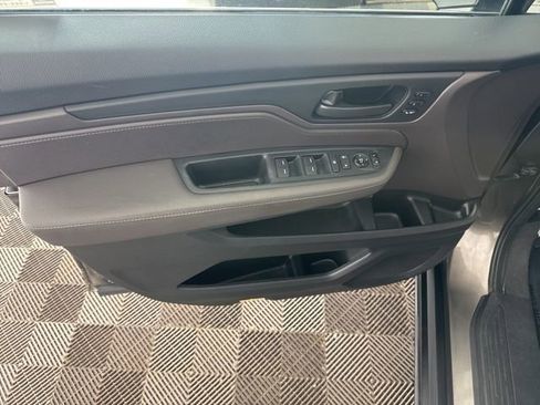 Used 2021 Honda Odyssey EX-L image 23
